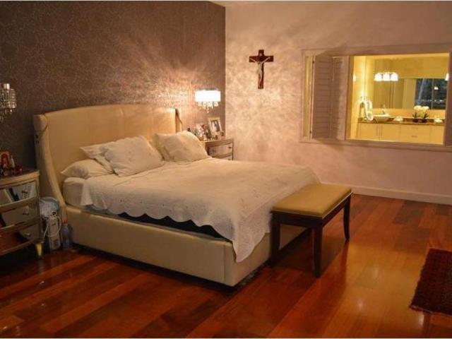 Venta de mansión en la loma, pueblo nuevo