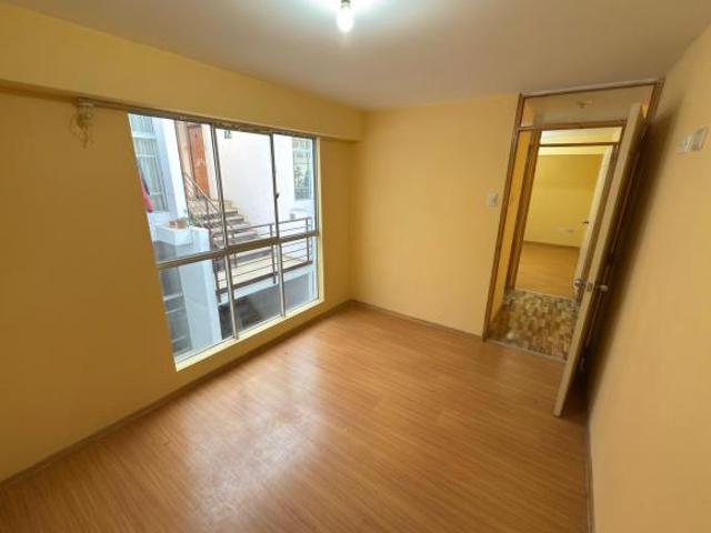 Venta de Mini Departamento en Condominio Residencial Praga – San Sebastián