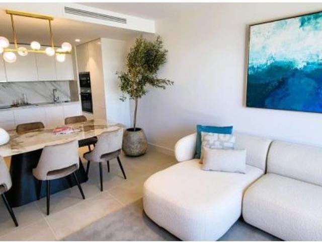 Piso en venta en Parque Botánico Las Lomas del Guadalmina, Costa del Sol Occidental