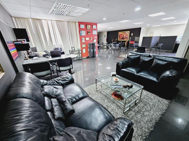 Oficina venta en Santiago De Surco, Lima Metropolitana