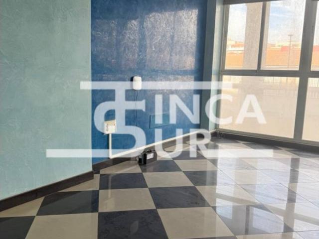 Oficina en venta en El Parador de las Hortichuelas, Roquetas De Mar