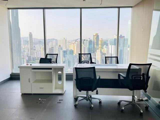 Venta de oficina reposeída en avenida balboa, panamá