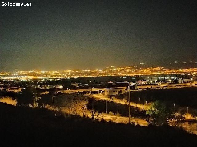 Local Comercial en venta en Comarca de la Vega de Granada, Andalucía