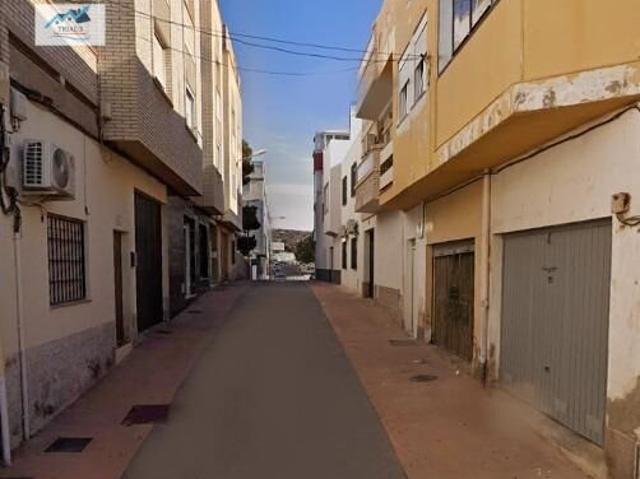 Piso en venta en San Luis, Almería
