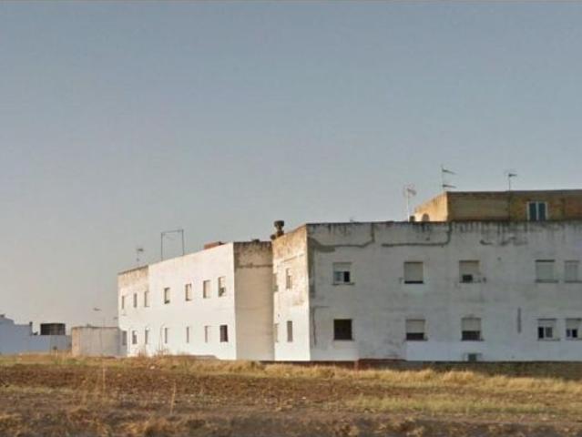 Piso en venta en Cantillana, Andalucía