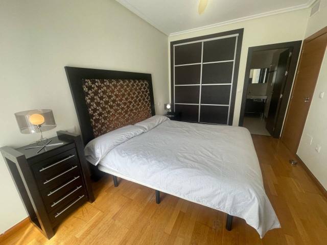 Piso en venta en Cartagena, Ensanche