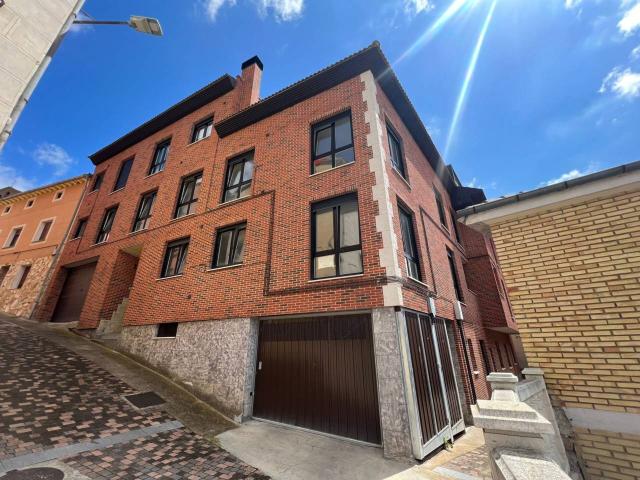 Piso en venta en Cerezo De Río Tirón, Castilla y León