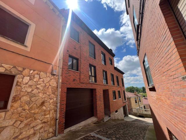 Piso en venta en Cerezo De Río Tirón, Castilla y León