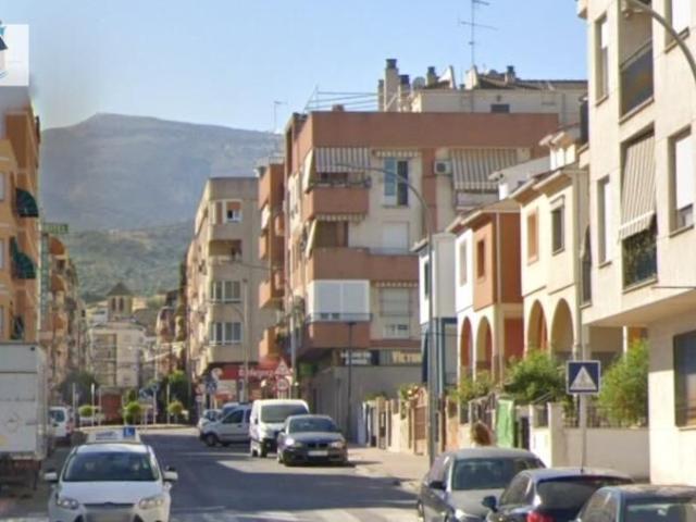 Piso en venta en Torre Del Campo, Andalucía