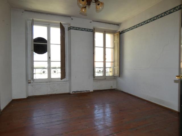 Piso en venta en Luarca, El Chanu