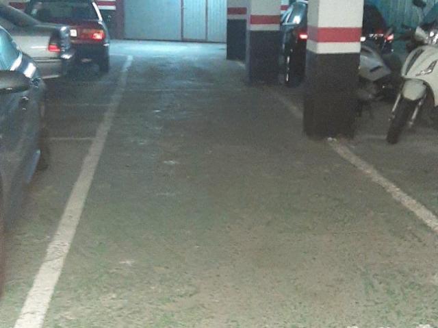 Garaje en venta en Bilbao, San Pedro de Deusto-La Ribera