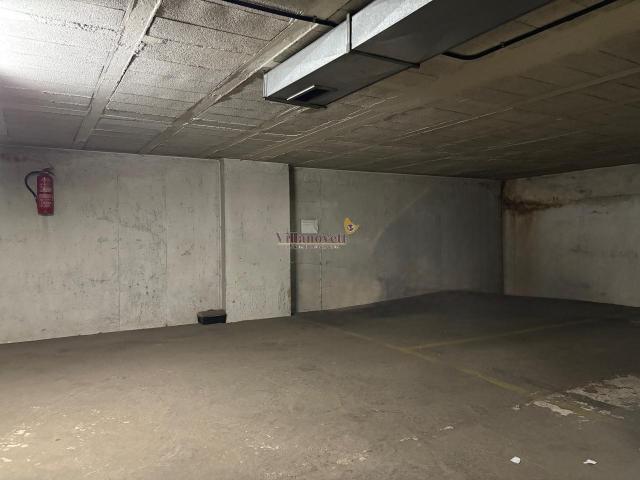 Garaje en venta en Lavadores, Vigo