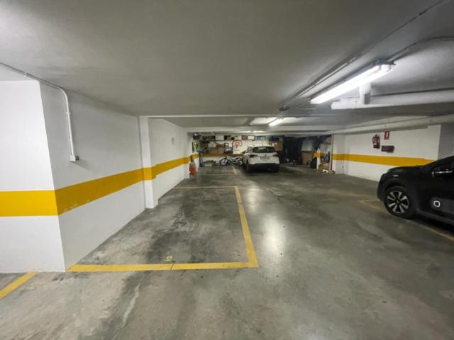 Garaje en venta en Pastrana, Costa Noroeste