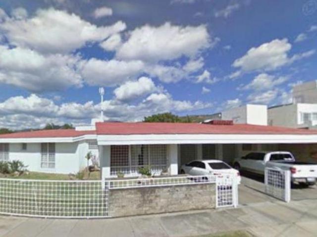 Casa en venta en Zapotlán El Grande, Jalisco