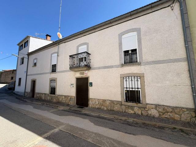 Casa en venta en Ahigal De Los Aceiteros, Castilla y León