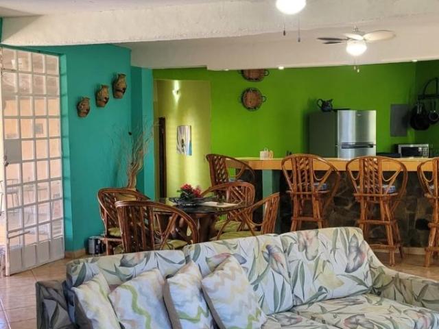 Venta de residencia en las lajas