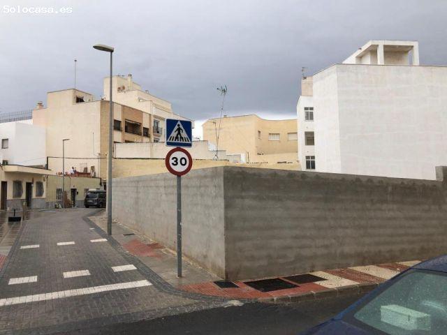 Local Comercial en venta en Los Depósitos, Roquetas De Mar