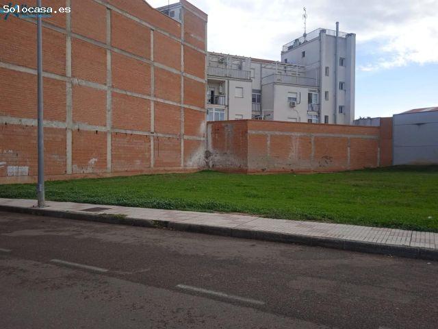 Local Comercial en venta en Don Benito, Badajoz