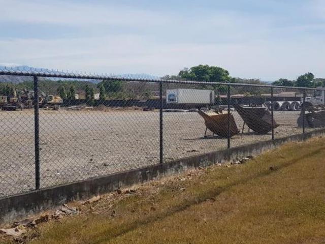 Venta de terreno con oficina en vía interamericana, David, San Pablo