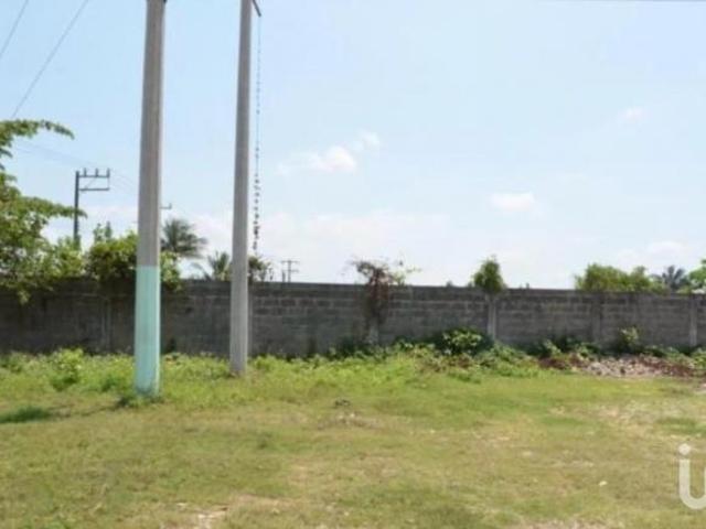 Terreno en venta en Cosamaloapan De Carpio, Veracruz