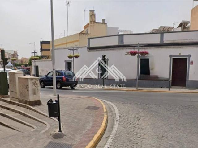 Terreno en venta en Los Montecillos, Dos Hermanas