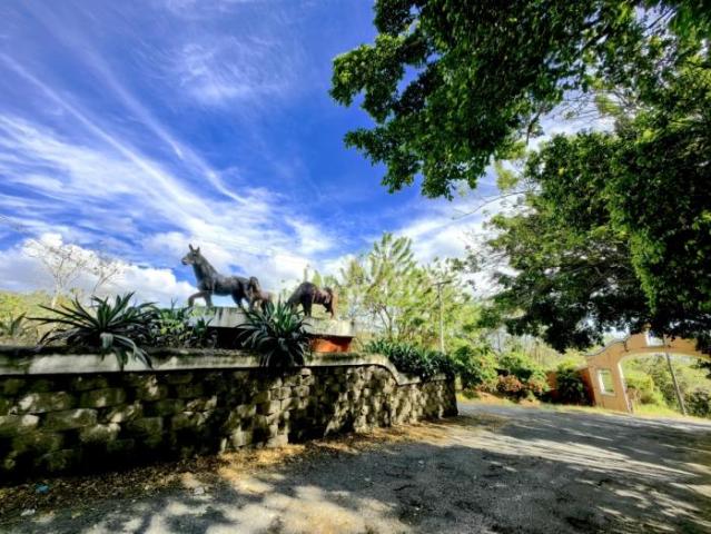 Terreno venta en Bahía Azul, Müna