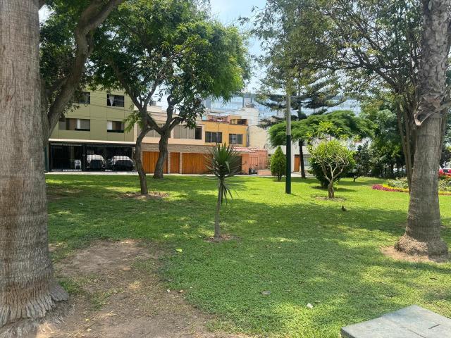 Terreno venta en Santiago De Surco, Lima Metropolitana