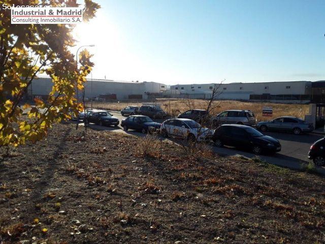 Local Comercial en venta en Loeches, Madrid