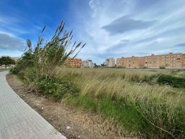 Terreno en venta en Platja de Tavernes de la Valldigna, la Safor
