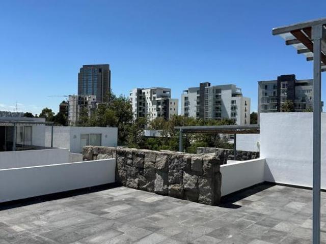 VENTA DE TOWN HOUSE EN ZAVALETA