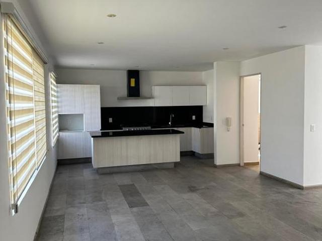 VENTA DE TOWN HOUSE EN ZAVALETA