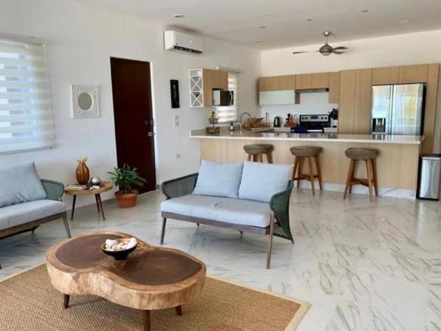 VENTA DE VILLA FRENTE AL MAR, SAN BENITO, PROGRESO