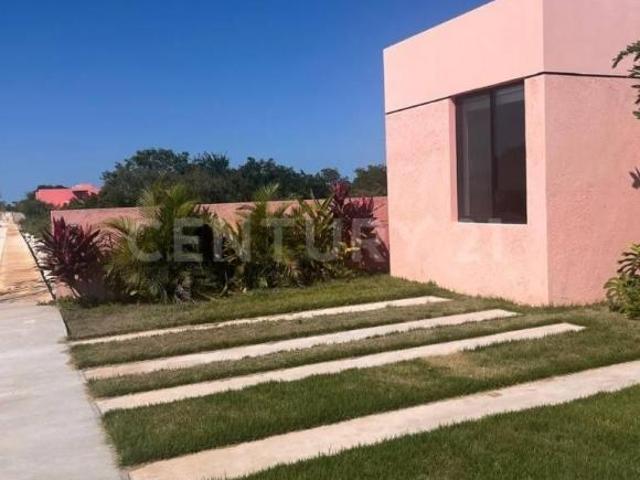 VENTA DE VILLA, SAN CRISANTO, YUCATÁN