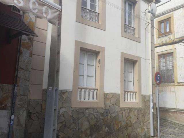 Casa en venta en Navia, Asturias