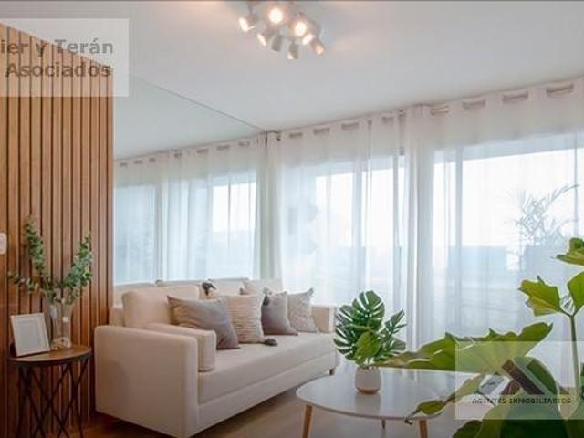 Departamento venta en Urbanización Cercado de Lima, Lima