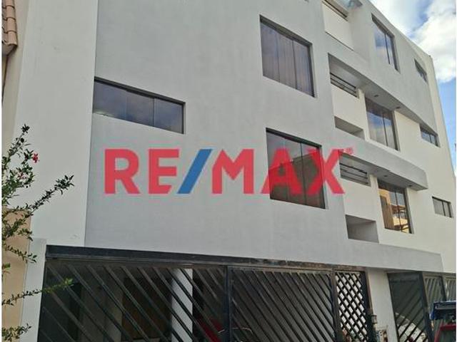 Departamento venta en Pampa De Camarones, Arequipa