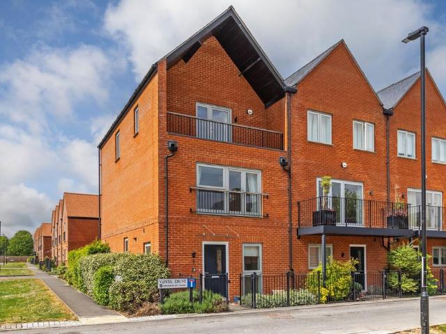 House for rent in Barton Farm, Winchester