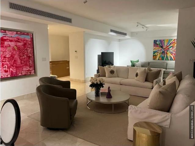 Apartamento venta en Santa María