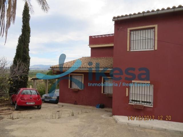 Casa en venta en Alberic, València / Valencia