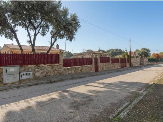 Chalet en venta en Hontoba, Castilla-La Mancha