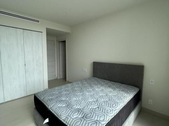 VENTA EXCELENTE DEPARTAMENTO EN SLS CANCUN