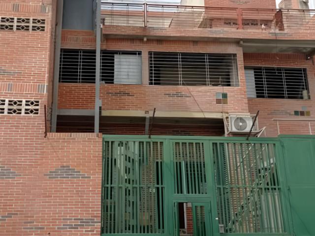 Local Comercial en venta en Los Rosales, Caracas