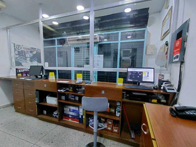 Local Comercial en venta en Los Nísperos, Valencia
