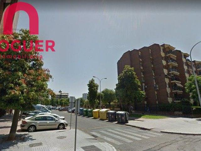 Garaje en venta en Distrito Centro, Córdoba