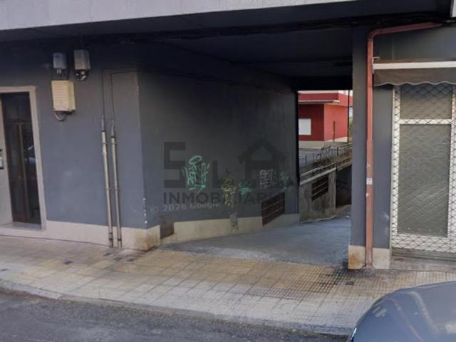 Garaje en venta en A Carballeira, Ourense