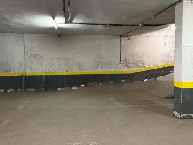 Garaje en venta en Madrid