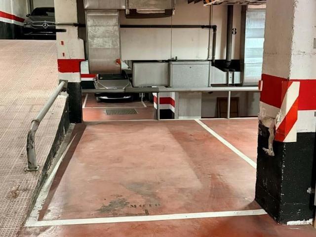 Garaje en venta en Madrid