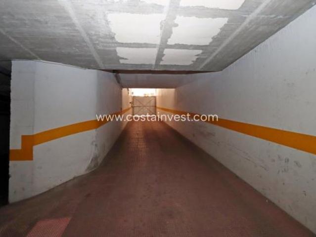 Garaje en venta en Torrevieja, Alicante