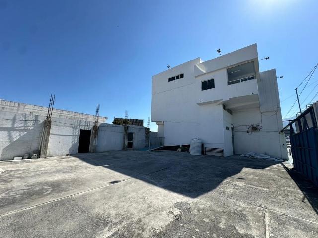 Edificio en venta en Abasolo, Nuevo León