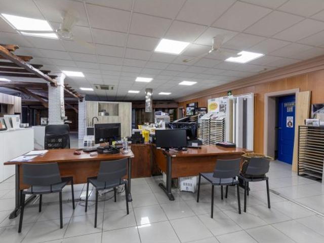 Local Comercial en venta en Comarca de la Vega de Granada, Andalucía